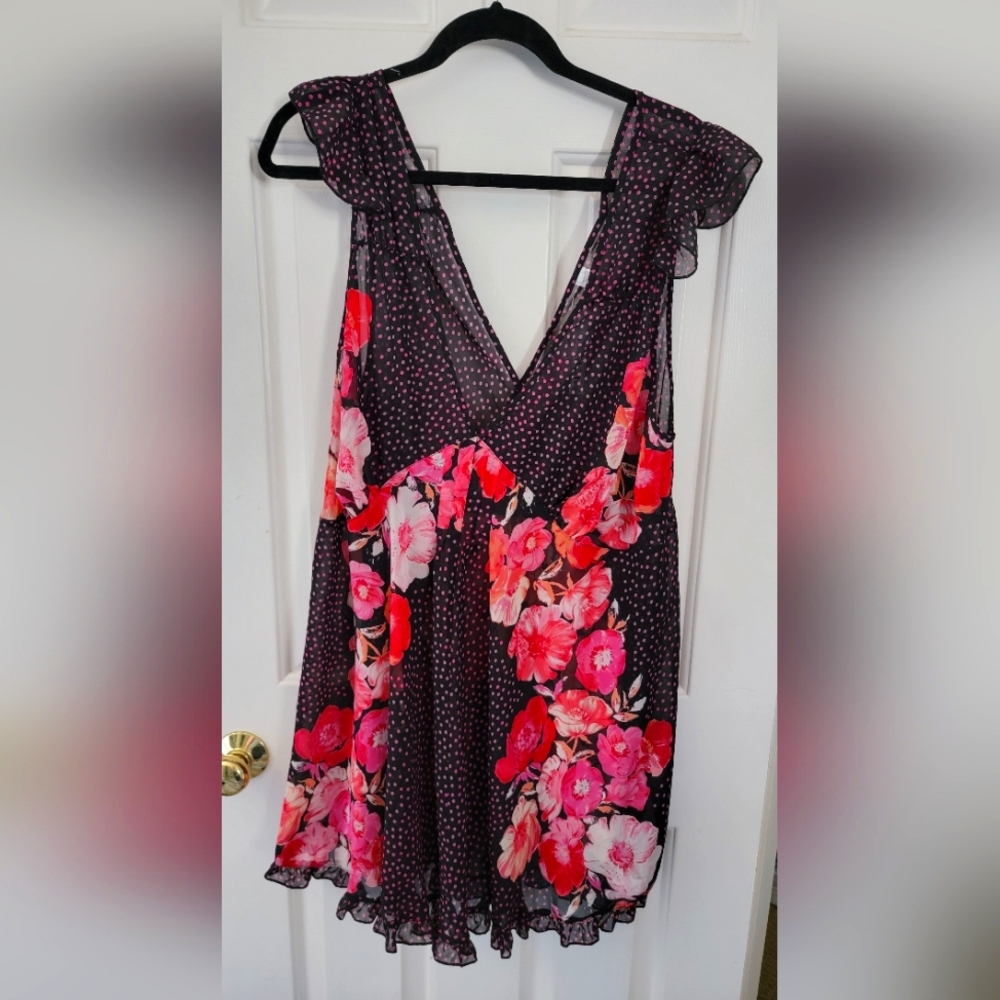 NWT Avenue Babydoll Lingerie Top